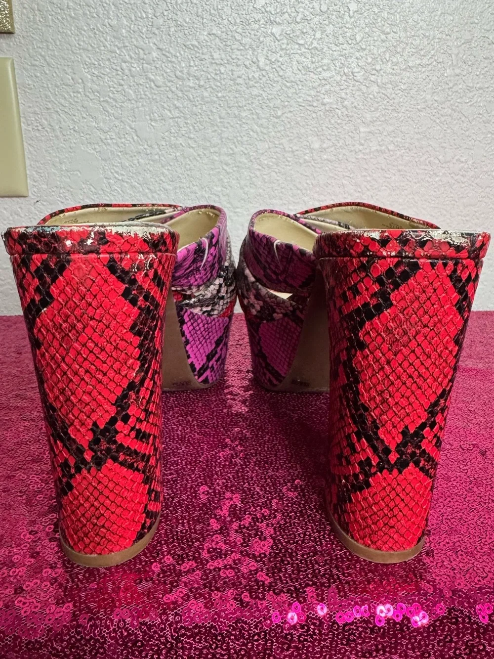 JESSICA SIMPSON 💖 Hot Pink & Red Snake-Print Platform Mule Heels (Women’s 8.5)
